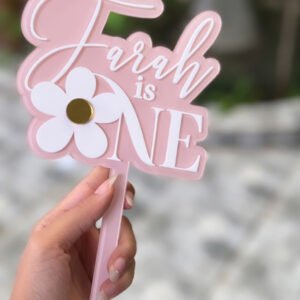 اكرليك تغريسة الكيك بالعبارة المطلوبة